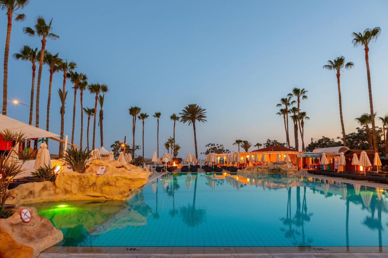 Pavlo Napa Beach Hotel Ayia Napa Exterior foto